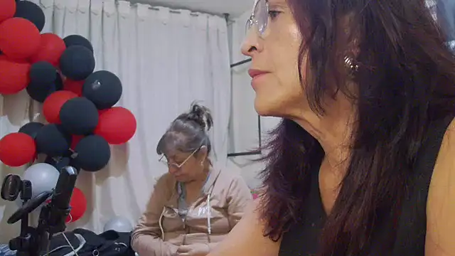 Sembang XXX Secara Langsung nicoltatiana_
