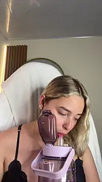 Irisweet_'s Live XXX Chat