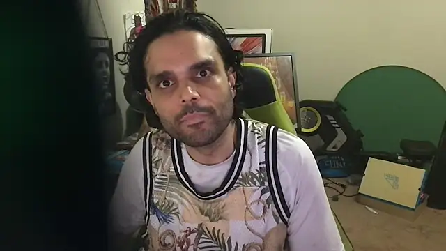 KungFuPanda001 Show in webcam