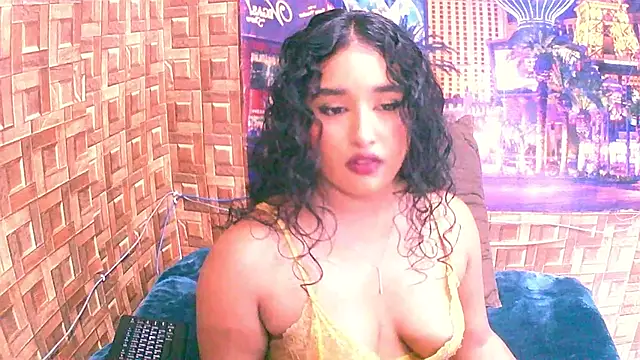 Chat XXX en directo de IndianAngel4u