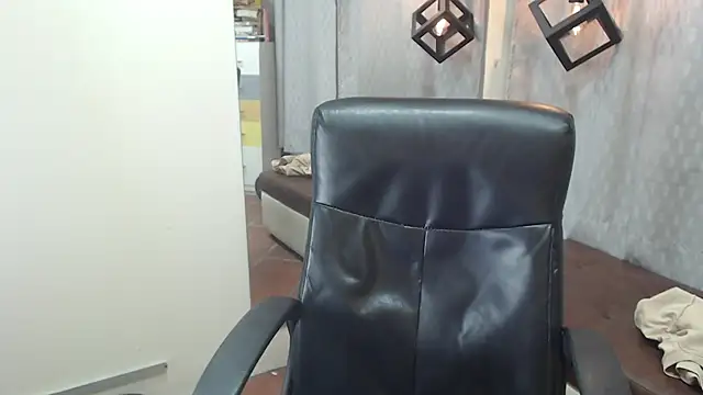 trevor_mobのウェブカメラショー