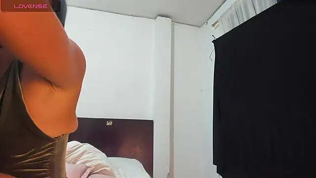 latinaStepmom Live XXX-Chat