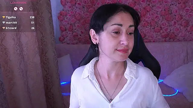 CarolinaaFoxyyy Adlı Modelin Canlı XXX Sohbeti