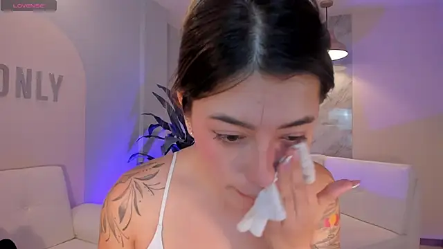 Živý XXX chat EveBensonX