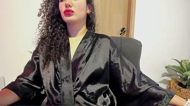 Chat XXX en directo de MiaRouseex