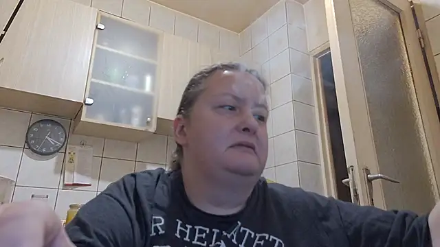 Pokazy przed kamerką – melissaBlessing