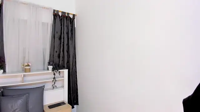 Mistt_Mia 라이브 XXX 채팅