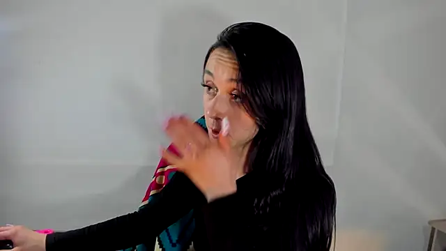 XXX chat uživo modela Amy_Kobold3