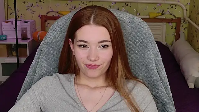 Lunavira Chat XXX live