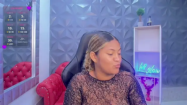Cristal_War Chat XXX in diretta