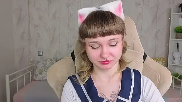 Czat XXX na żywo – Tori_Cutie