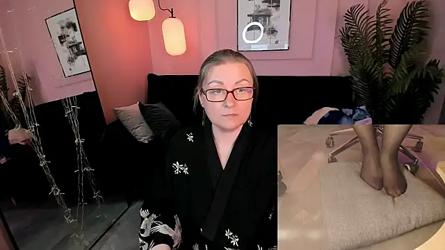 Alexandra_Kind লাইভ XXX চ্যাট