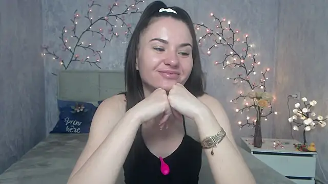 KaraCriegs' Live XXX Chat