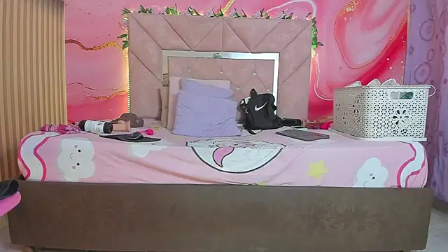 Taylor__cooper Live XXX-Chat