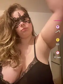 Show de cherrylust12 na webcam