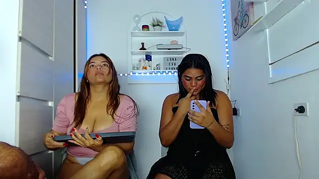 XXX chat uživo modela EROTIC_SPA