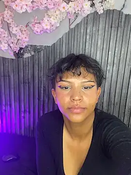 XXX chat uživo modela Kathleya7