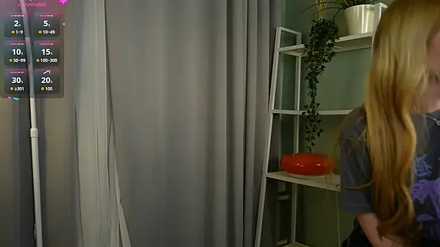 Chat +18 de _Mila_Luna_ ao vivo