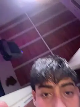 Mauuu18 webkamerás műsora