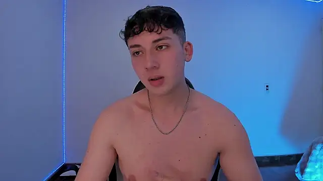 OLIVER_Kn Webbikameraesitys