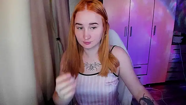 Онлайн чат XXX KeiraNight