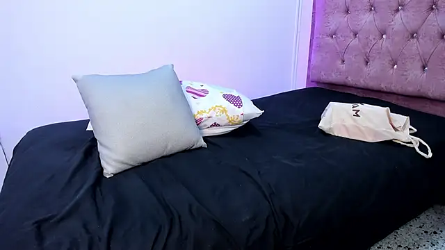 Trinity-presley Webcamshow