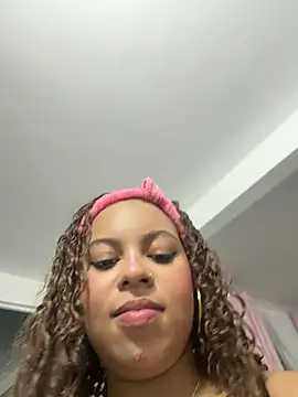AlesiaCooper লাইভ XXX চ্যাট
