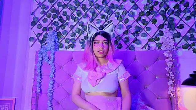 Kira-Yuzu Live XXX-Chat
