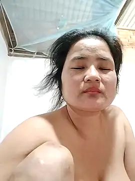 BigAss-69 网络视讯表演