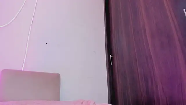 Онлайн чат XXX athenaking