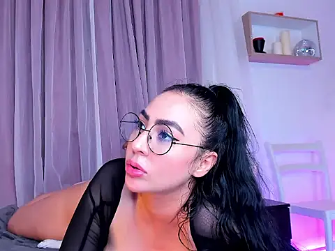 karliqueen's Live XXX Chat