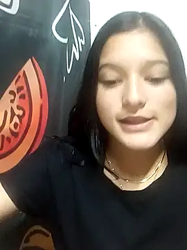Sweet_Innocence_'s Webcam Show