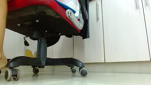 Živý XXX chat Abril_Beltran_