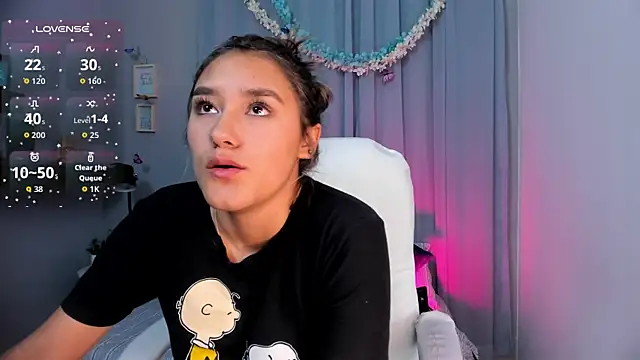 Živý XXX chat _Sophie__miller