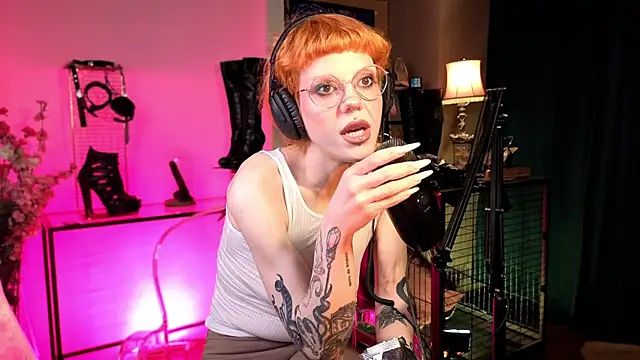XXX chat uživo modela tacodeluxxxe