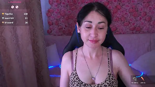 CarolinaaFoxyyy 现场XXX聊天