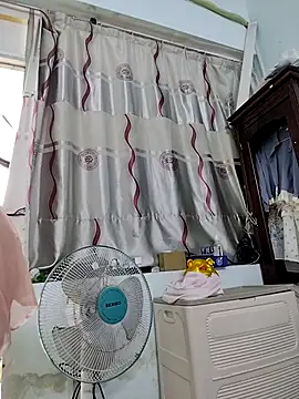 simsim-00 Show Webcam
