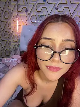 Ashly_cutee 在線直播表演