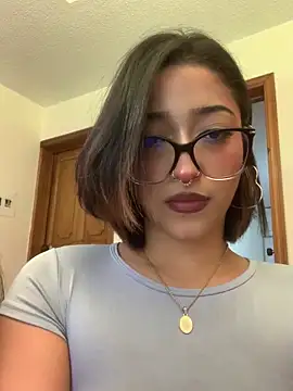 LilithMonette লাইভ XXX চ্যাট