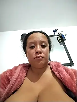 Czat XXX na żywo – You-sexy-starr