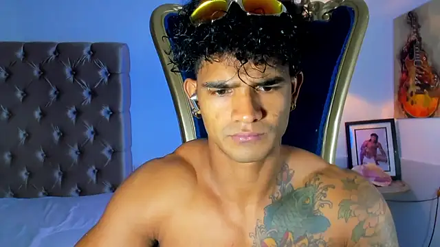 Chatroom XXX en direct de antonio__444