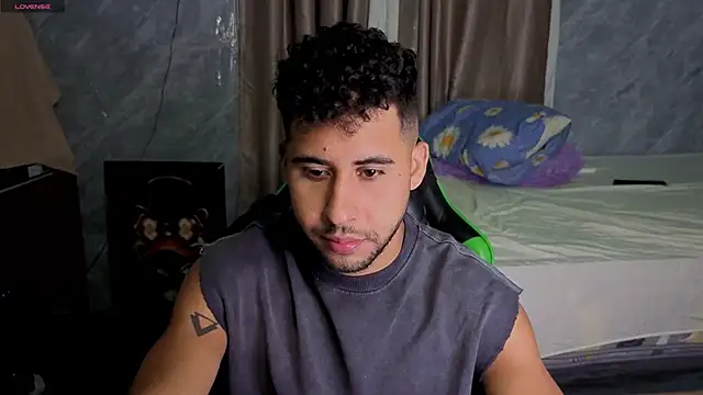 Chatroom XXX en direct de Daiki_Jack