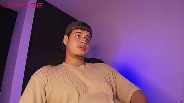 BjornSteel élő XXX-chatje