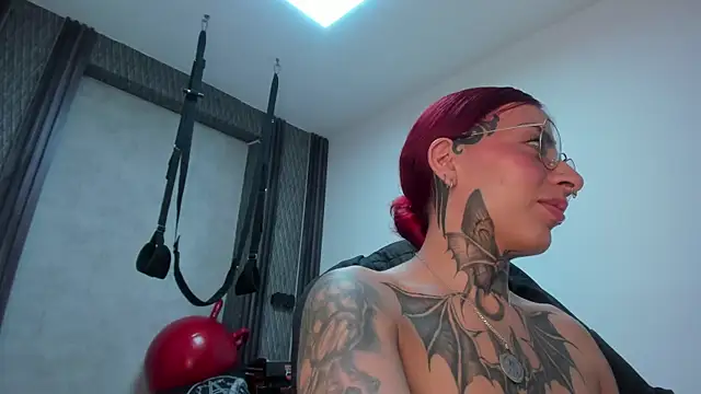 Chat XXX en directo de selene_red_