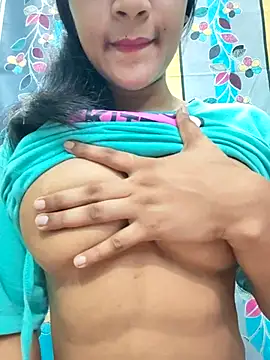 Your_Private_Girl Adlı Modelin Canlı XXX Sohbeti