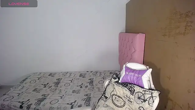 Im_david02 Adlı Modelin Canlı XXX Sohbeti