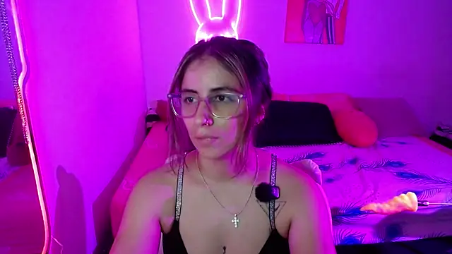 دردشة valentina_angel الجنسية المباشرة