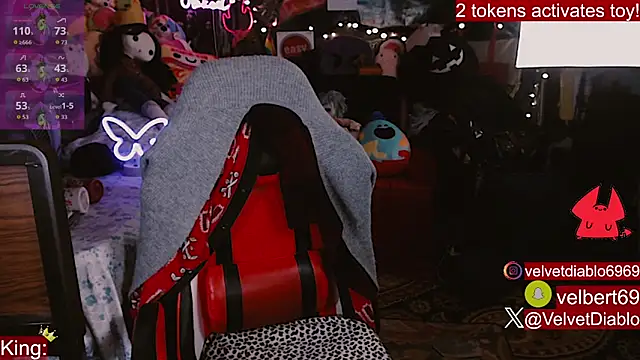 VelvetDiablo's Webcam Show