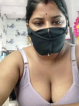 pinkisaha75 现场XXX聊天