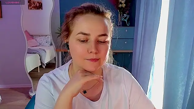 Mira_Mermayd Chat XXX live